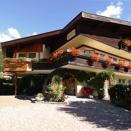 Apartmanhotel Intica San Candido