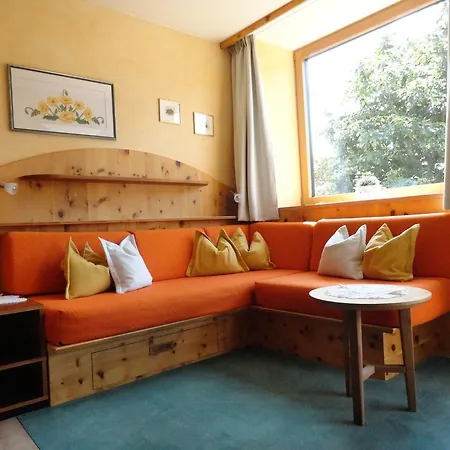 Aparthotel Intica San Candido